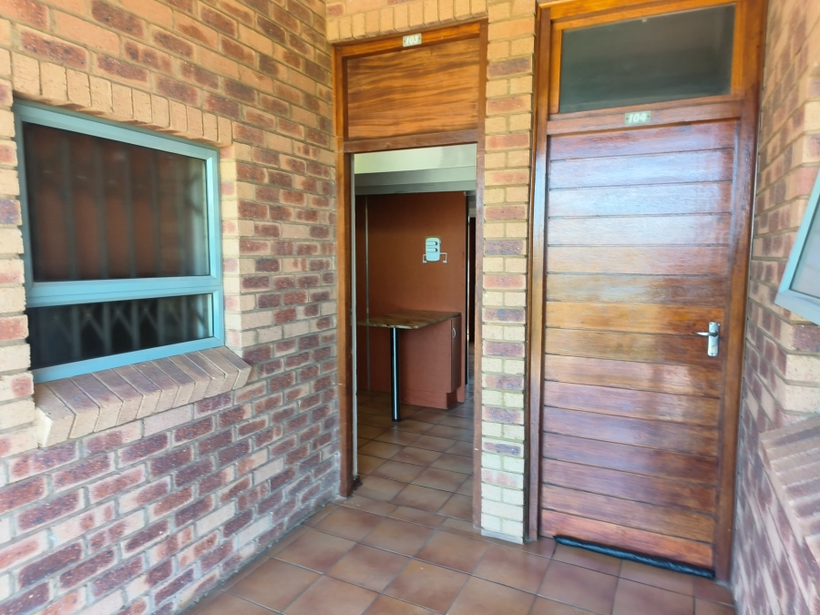 1 Bedroom Property for Sale in Dassie Rand North West
